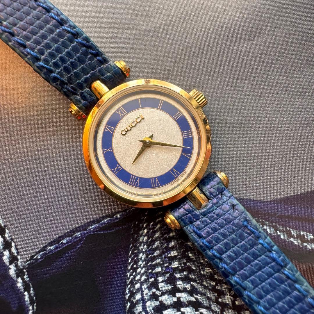 新品電池 稼働 GUCCI ブルー レザー アナログ腕時計 - メルカリ
