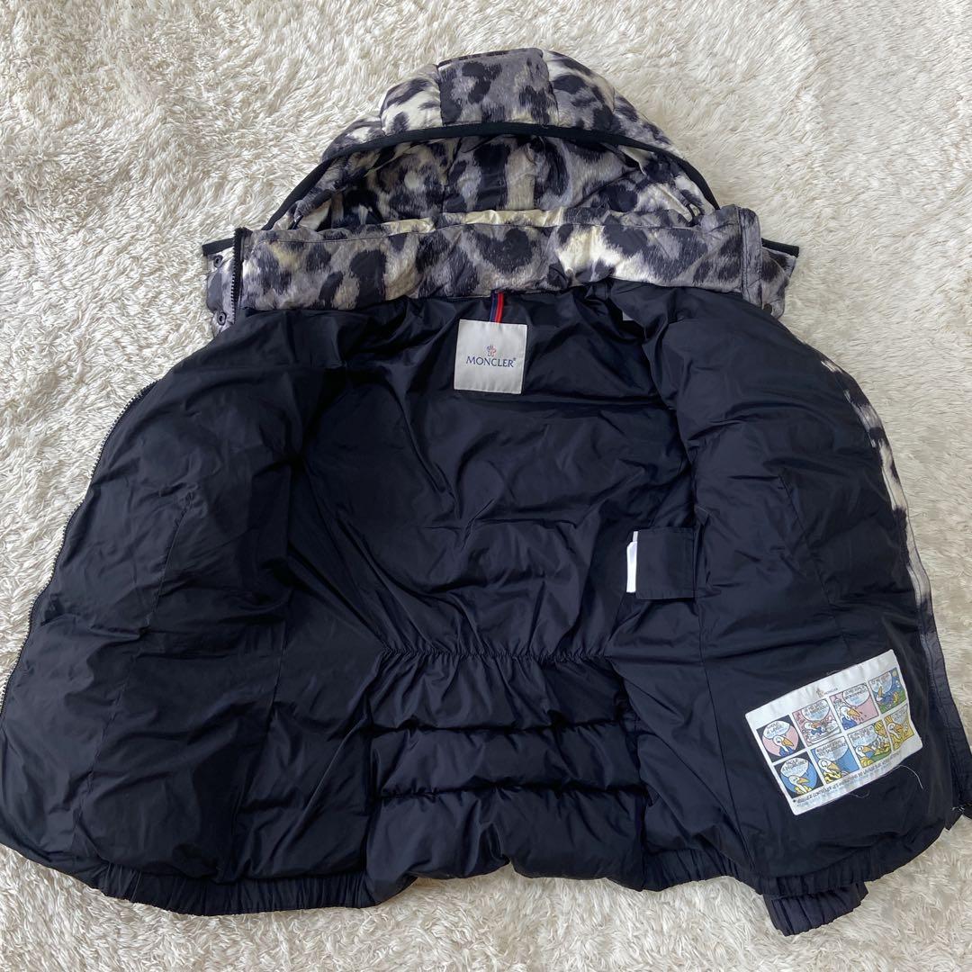 希少✨MONCLER モンクレール SABY レオパード ダウンジャケット 01