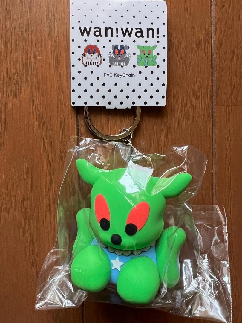 YOASOBI WAN!WAN! PVCキーホルダー 3種セット - メルカリ