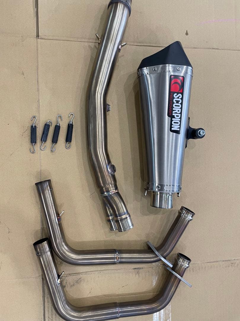 ニンジャ400 NINJA400 2018-2023 スコーピオン　フルエキ LV-10 FULL BLACK for Kawasaki Ninja 400 2018 - 2023 | LeoVince