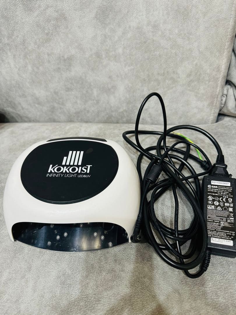 KOKOIST】 インフィニティLED&UVライト - ネイルアート用品(筆など