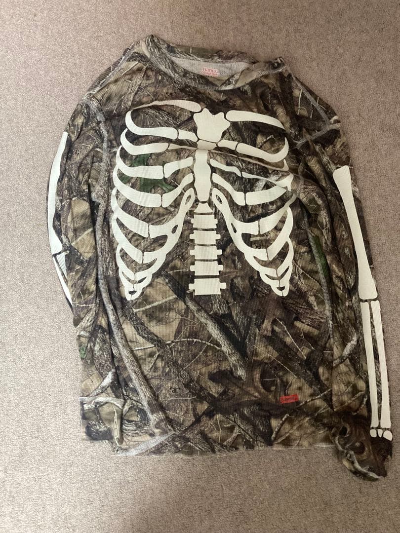 シュプリーム supreme リアルツリー 骨サーマル 長袖Tシャツ ロンT M supreme hanes サーマル 骨 リアルツリー - メルカリ