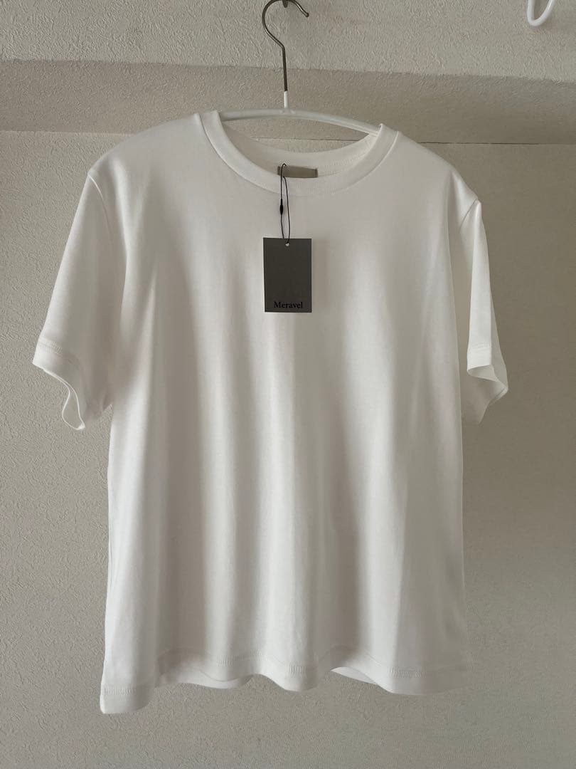 新品タグ付☆ Meravel Tシャツ ホワイト 高橋志津奈 - メルカリ