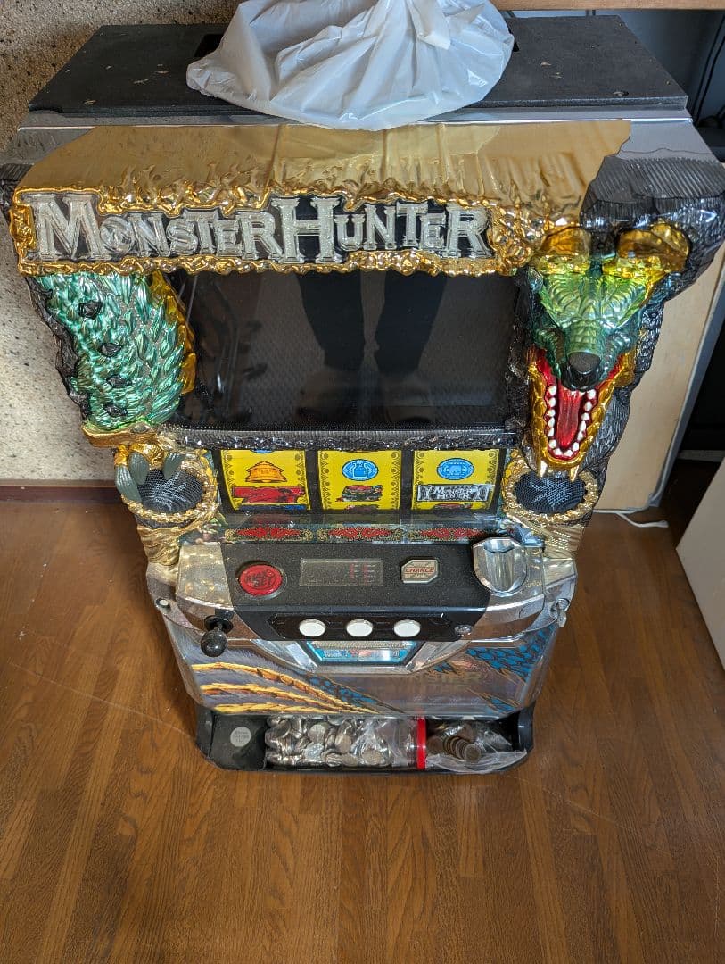 モンスターハンター　 パチスロ機 　月下雷鳴 楽天市場】【本州送料無料】モンスターハンター 月下雷鳴 ZX 【標準