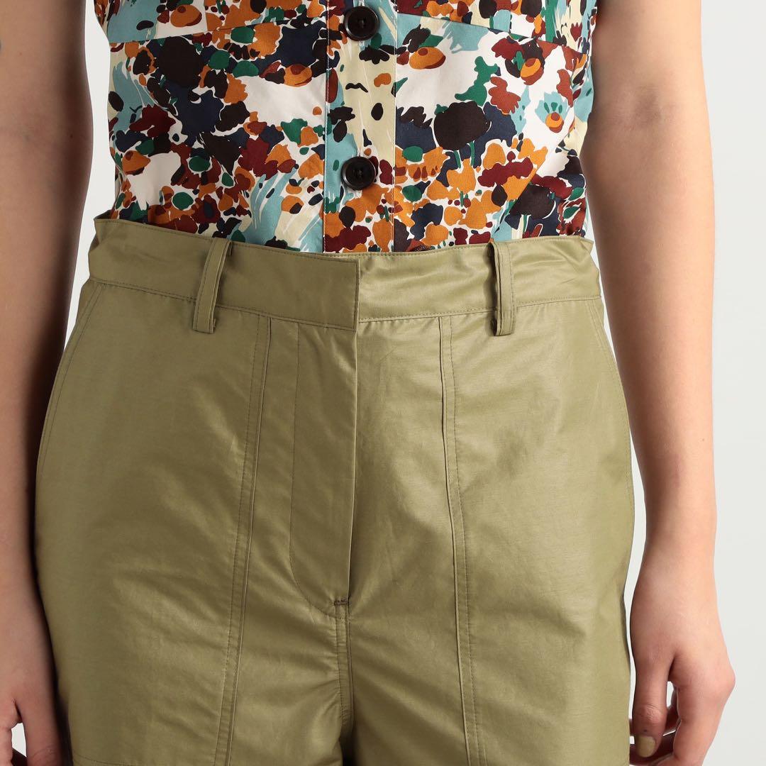 トゥモローランドバッカBACCA シャイニングタイプライターカーゴパンツ