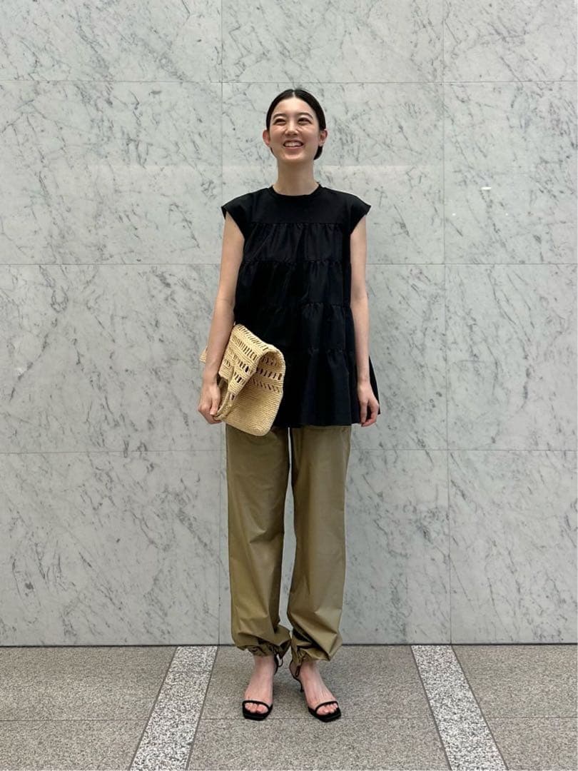 トゥモローランドバッカBACCA シャイニングタイプライターカーゴパンツ