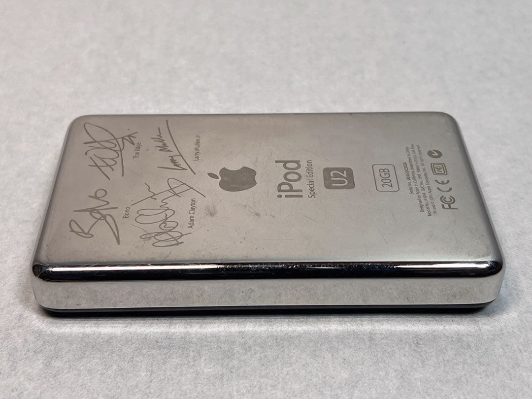 Apple iPod U2 スペシャルエディション - メルカリ