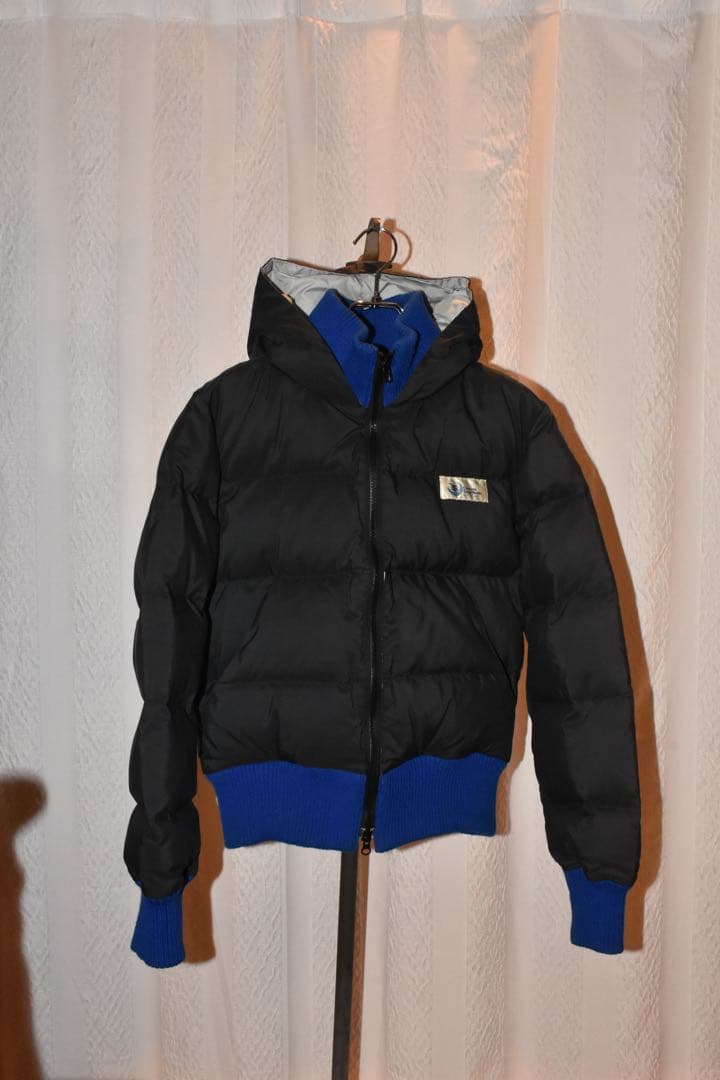 Crescent down worksブラックダウンジャケット フード付き Crescent down worksブラックダウンジャケット フード付き - メルカリ