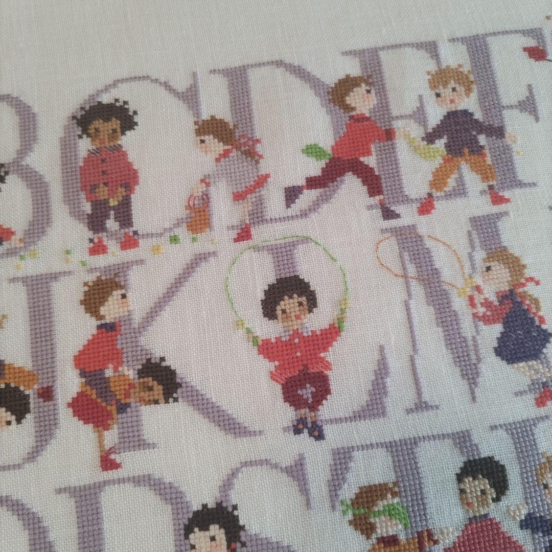 《専用》　クロスステッチ完成品 ( ペレッテサモイロフさん ）