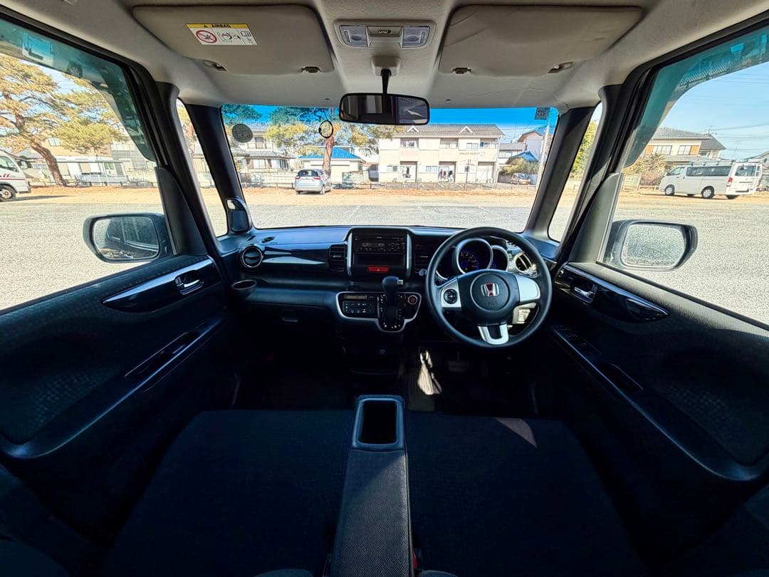 ホンダ⭐️N-BOXカスタムG・SSパッケージ⭐️27年後期‼️ 車検2年付き