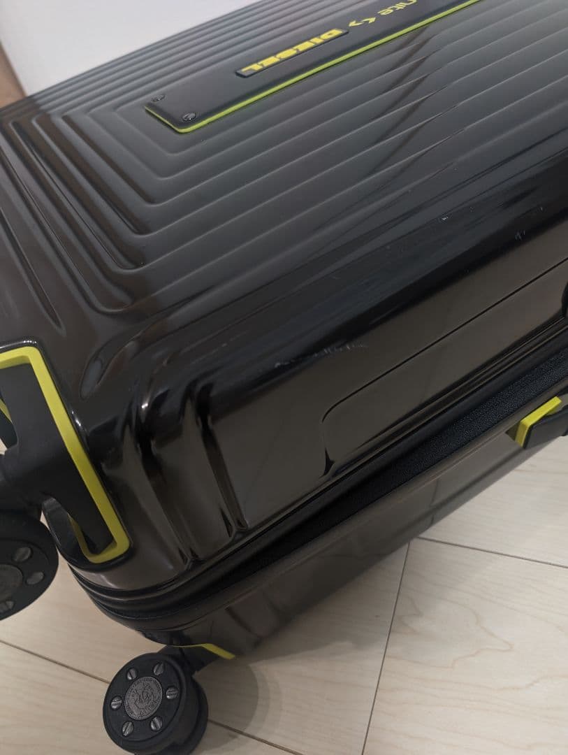 限定品 Samsonite✖DIESEL スーツケース Spinner 69 - メルカリ