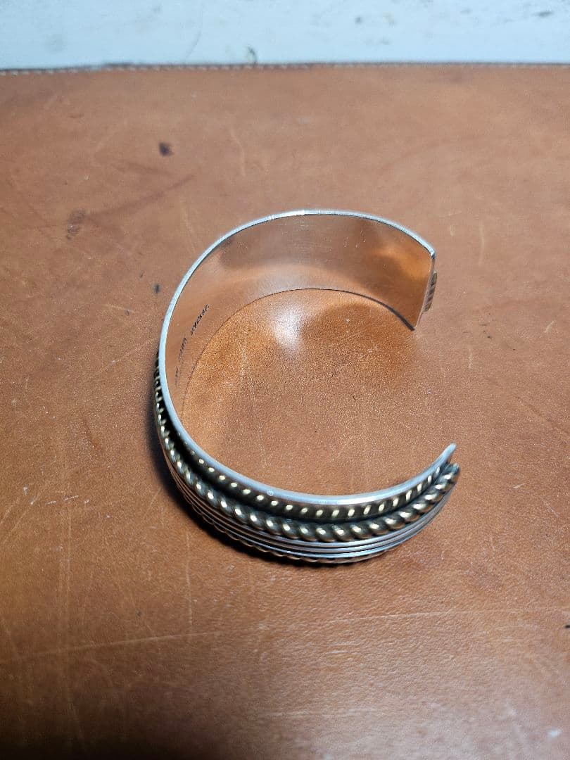 ゆ*う様 レア TOM HAWK 2ライン12KGFツイストロープバングル ナバ