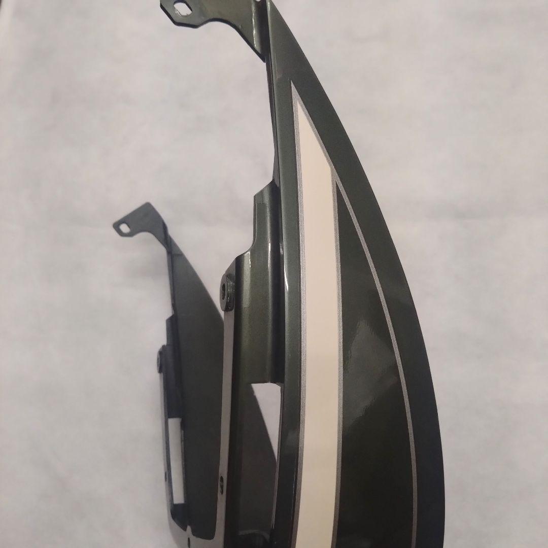 YAMAHA SR400 35th記念 純正シートカウル グリーンメタリック - メルカリ