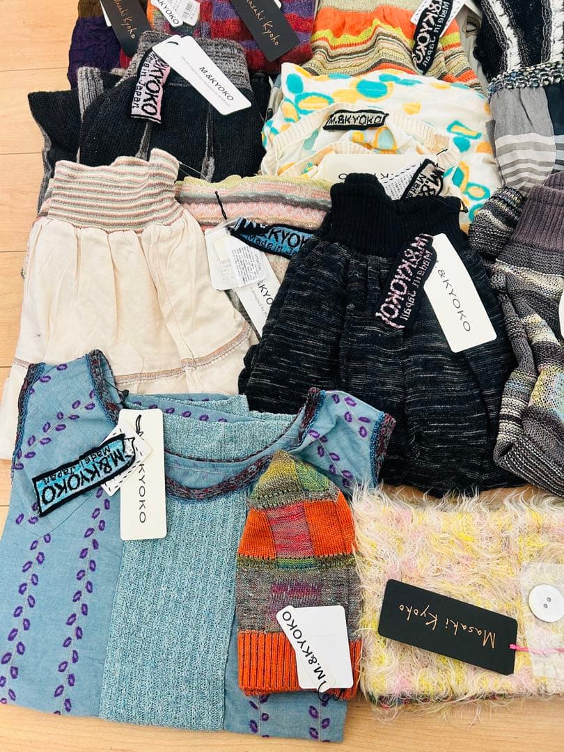 ao様　総額60万円 M.&KYOKO 再販歓迎 未使用 衣類 まとめ売り