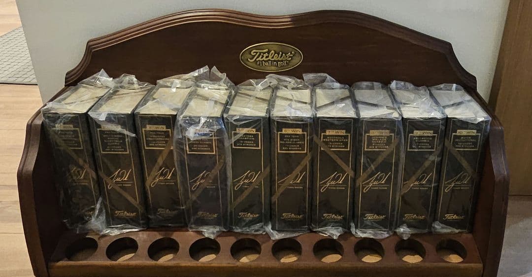 希少】Titleist タイガー・ウッズ 優勝記念ゴルフボール10箱セット