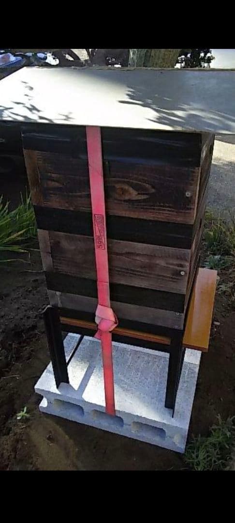 重箱式巣箱台 290ミリ用 ニホンミツバチ 鉄製台 - メルカリ