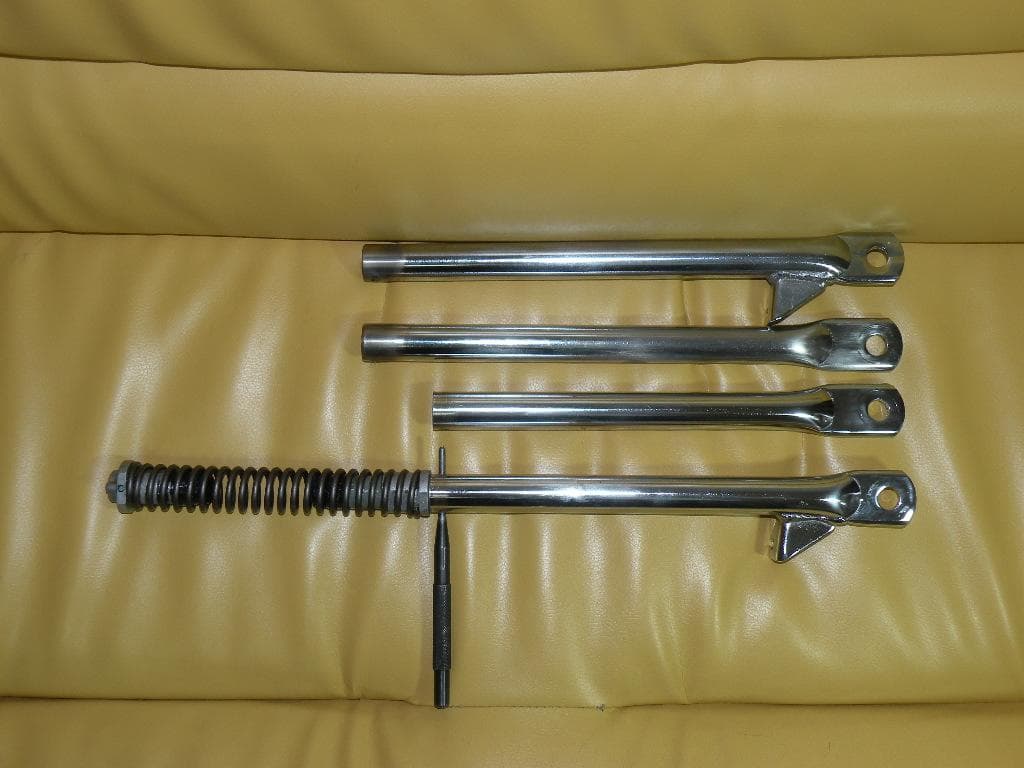 曲がり無し☆新品パーツ3点☆男の5センチダウン!モンキー純正 フォーク