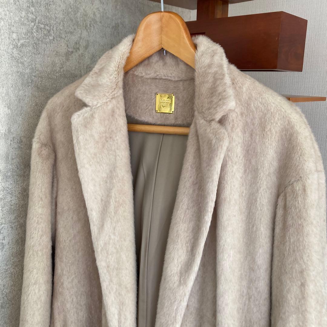 ミューズ ドゥ ドゥーズィエムクラス ☆ フェイクファーコート - メルカリ