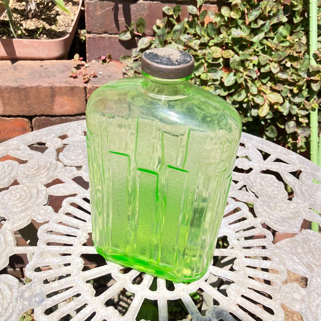 ウランガラス 2L ウォーターボトル ディプレッショングラス 大正浪漫