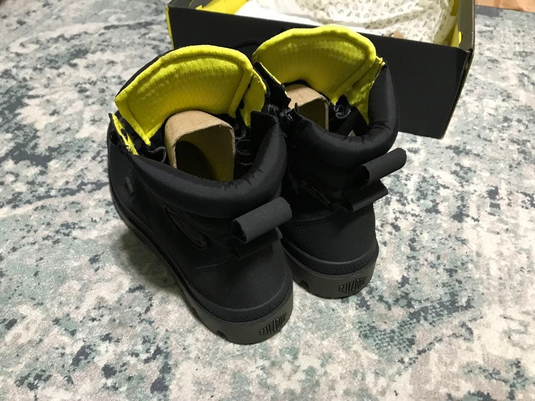 palladium pampa sc rcycl wp+ n Oshmans限定 - メルカリ