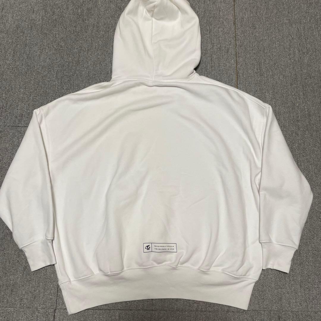 twice トゥワイス パーカー フーディ Lサイズ 2019 ワールドツアー