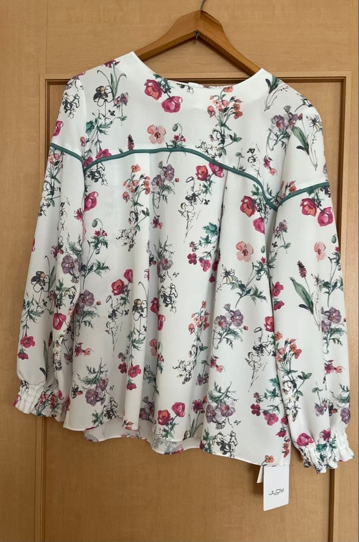 JUDY COLLECTION 花柄長袖ブラウス未使用　サイズ40 極美品 JUDY COLLECTION 花柄 長袖ブラウス フラワー チェック｜Yahoo