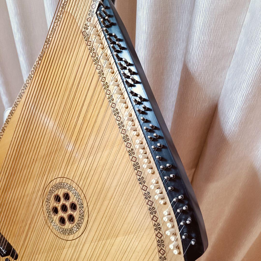 ウクライナ 楽器 バンデューラ 縦琴 ライアー ハープ ライヤー 民族