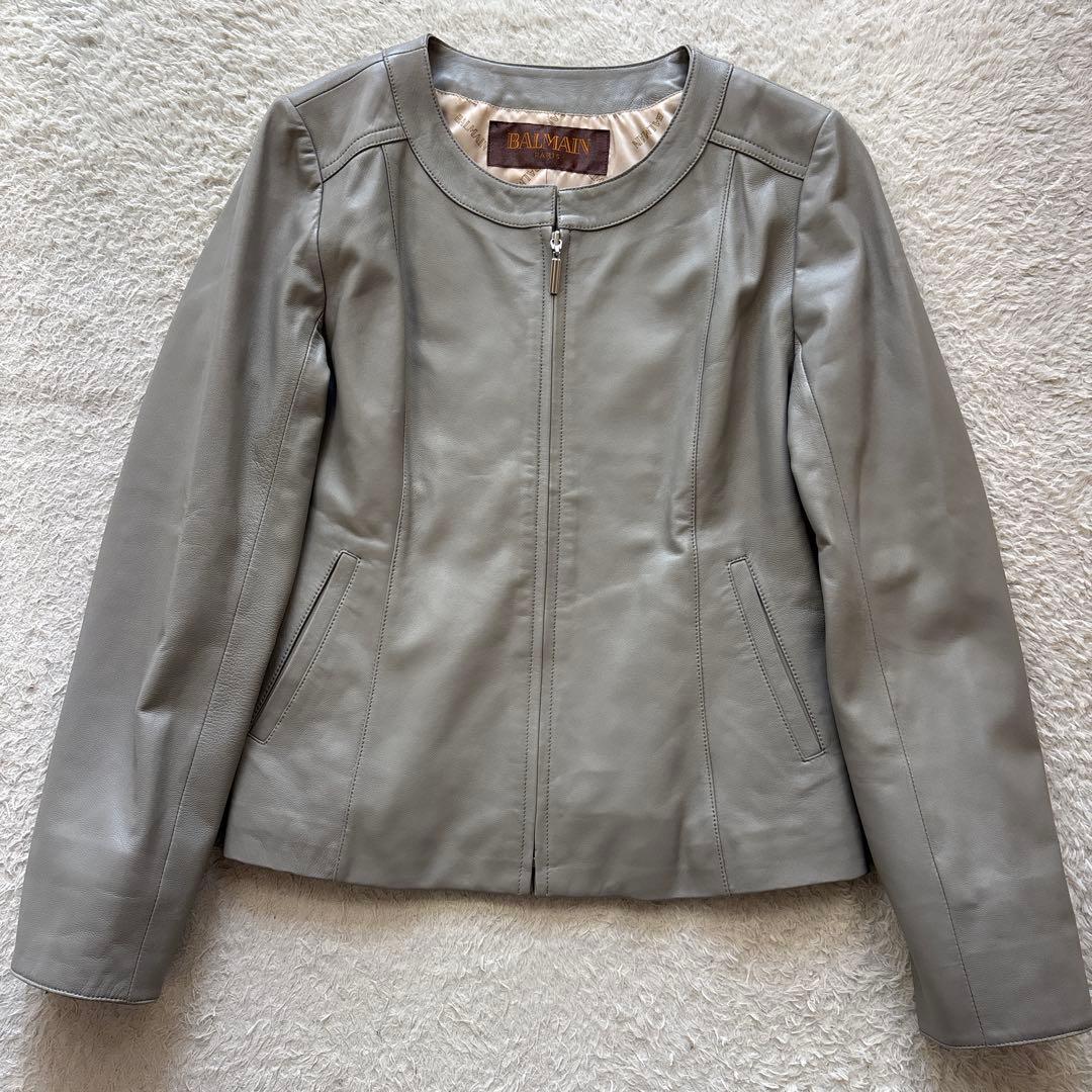 BALMAIN バルマン　ラムレザージャケット　ノーカラー　羊革　13号　グレー BALMAIN バルマン ラムレザージャケット ノーカラー 羊革 13号 グレー