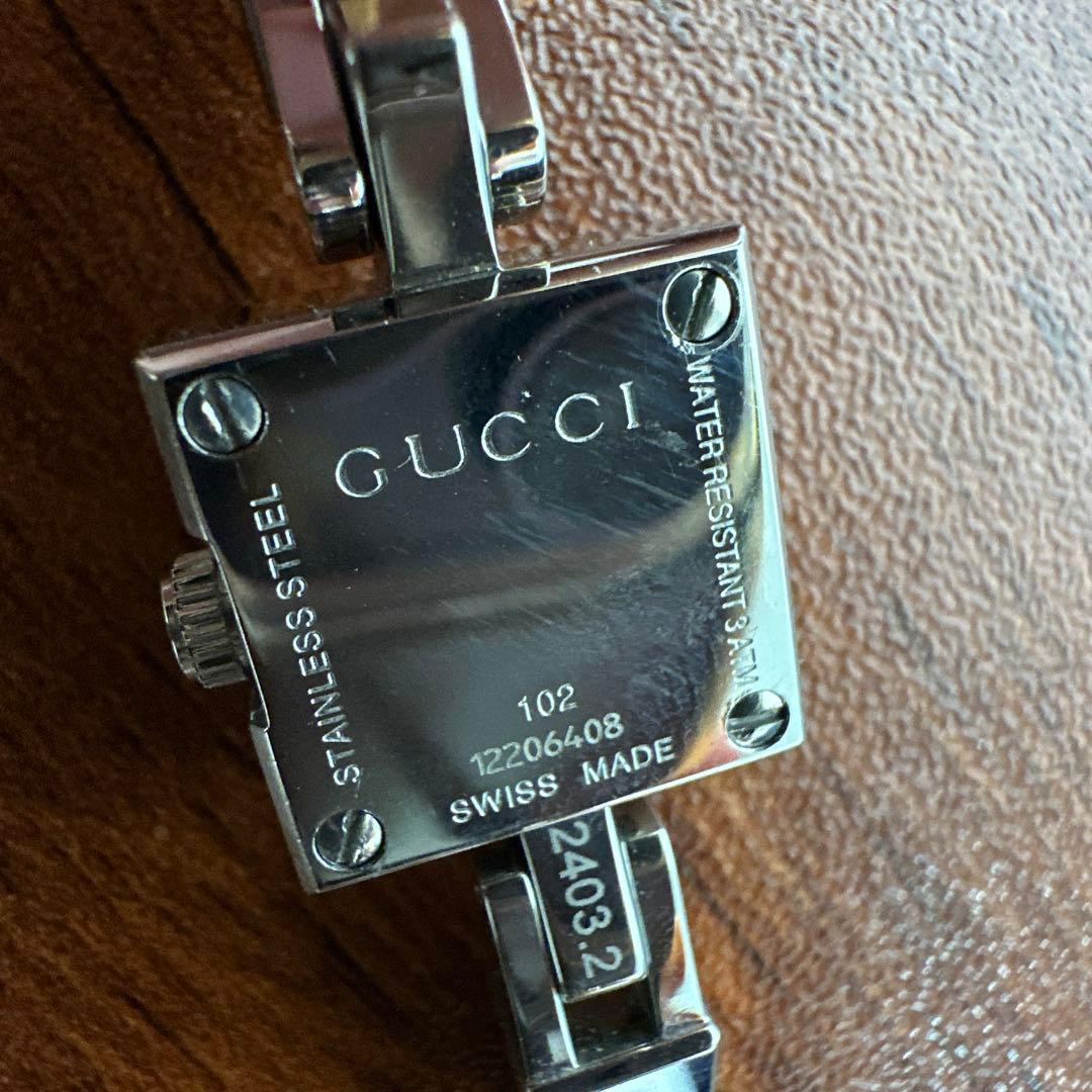 ☆不動品☆GUCCI 102 バングル腕時計 リューズ操作可