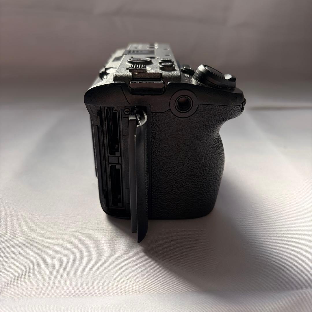 sony ソニー FX30 本体 バッテリー×2 smallrig付属品 - メルカリ