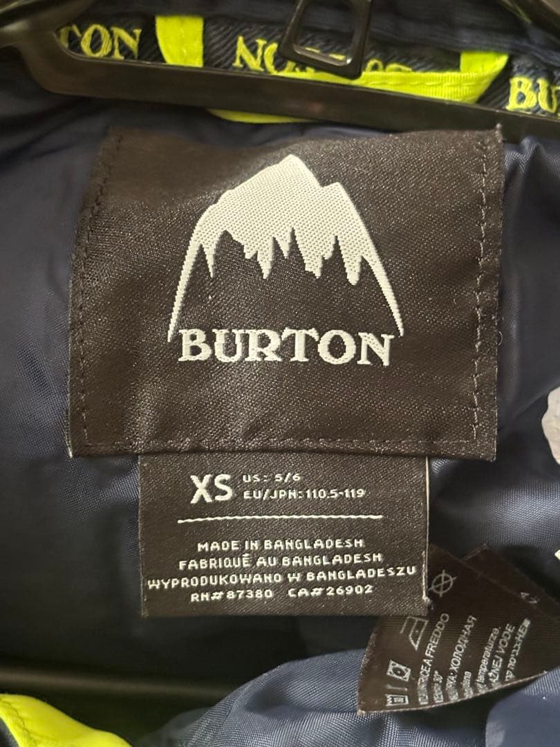 ⭐︎Qさん専用⭐︎BURTON 子ども用スノーボードウェア XS（110-119