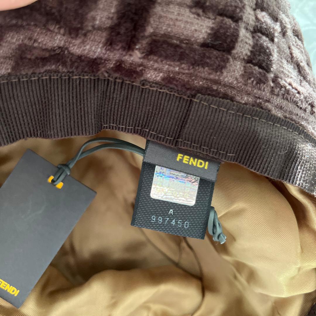 試着のみ フェンディ ズッカ ハット - メルカリ