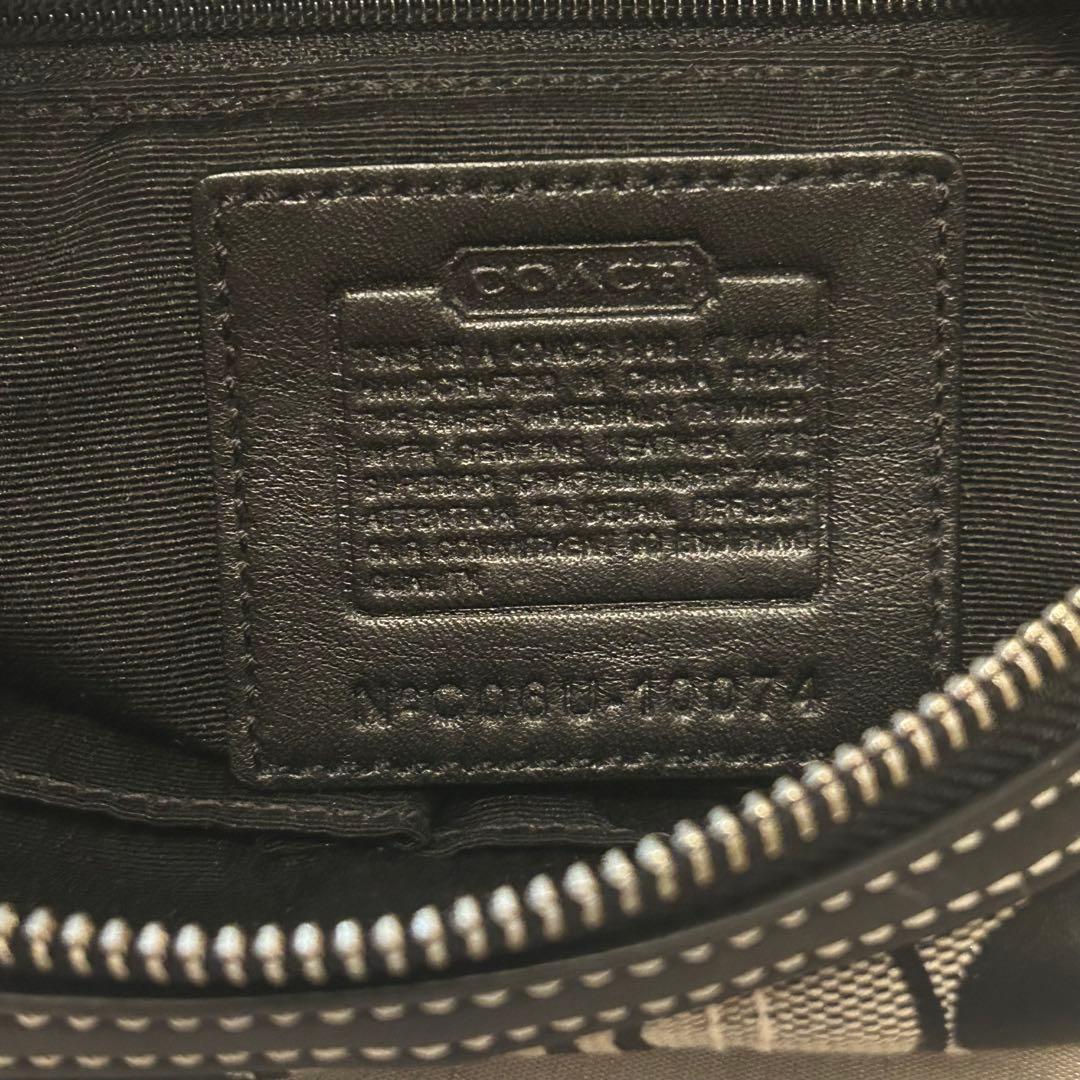 《美品》COACHコーチ☆ホーボー ワンショルダーバッグ ポーチ ハーフムーン