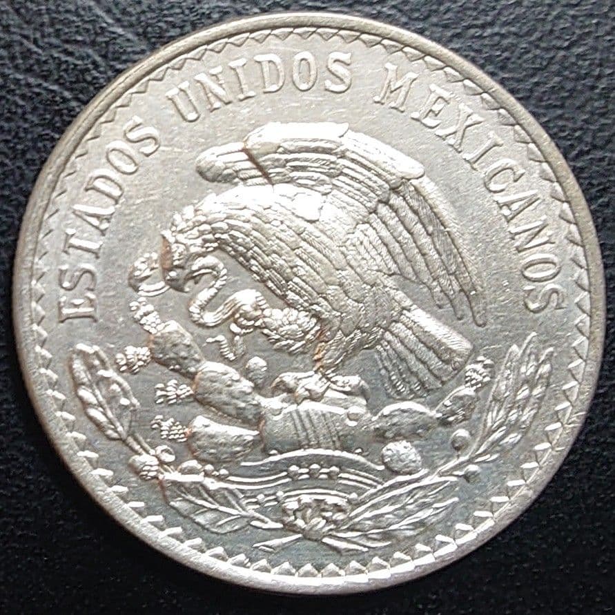 1947年 メキシコ銀貨 1ペソ ホセ・モレロス KM# 456 - メルカリ