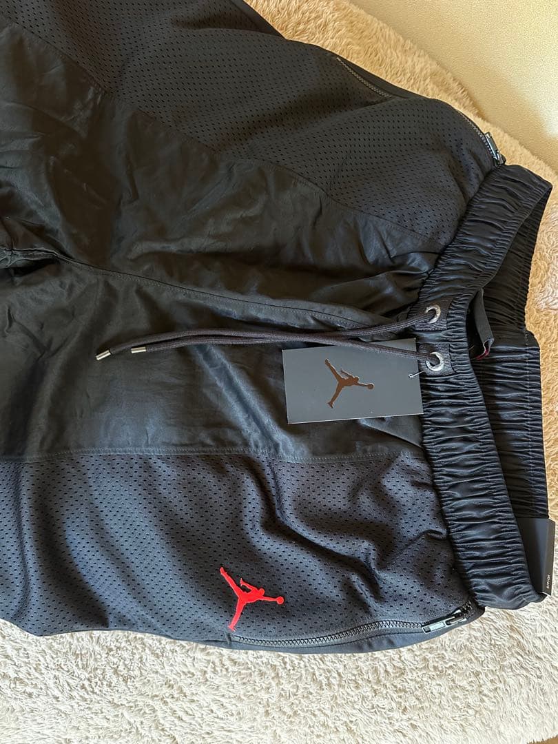 Jordan ナイロンジャケット セットアップ 黒（上M・下S）