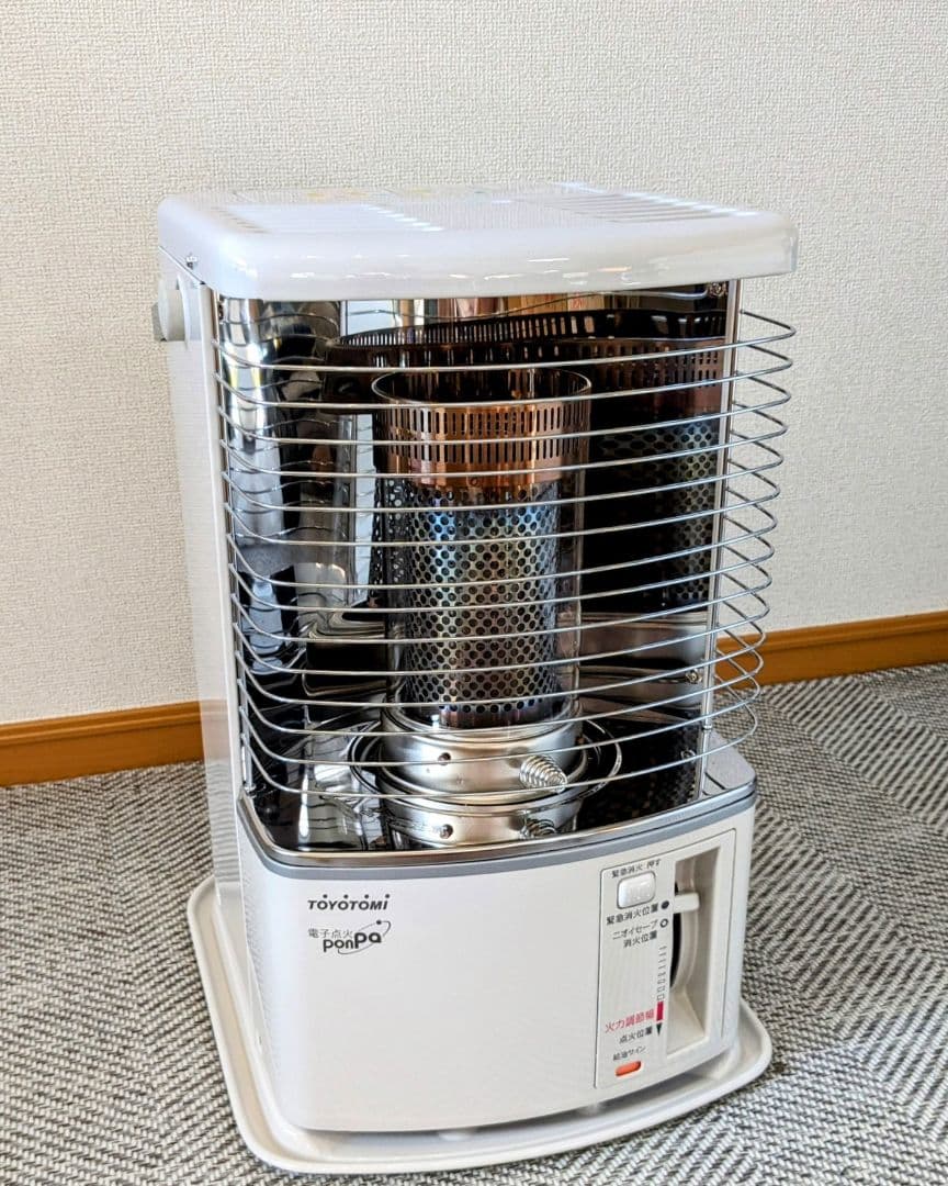 石油ストーブ 【トヨトミ】ホワイトRS-H291 トヨトミ RS-H291(W) 石油ストーブ ウエダ金物【公式サイト】