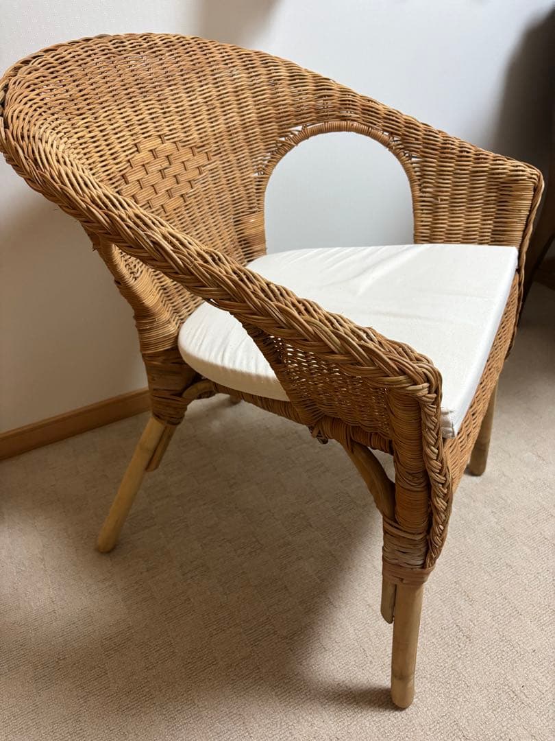 IKEA アーゲン ラタン チェア ホワイトクッション付き IKEA ホワイト