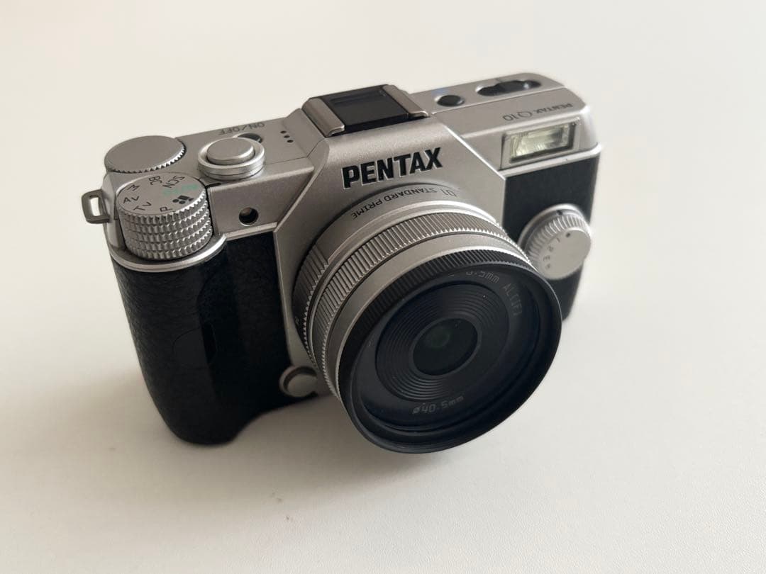 レンズ3本付き！ PENTAX Q10 レンズセット シルバー - メルカリ