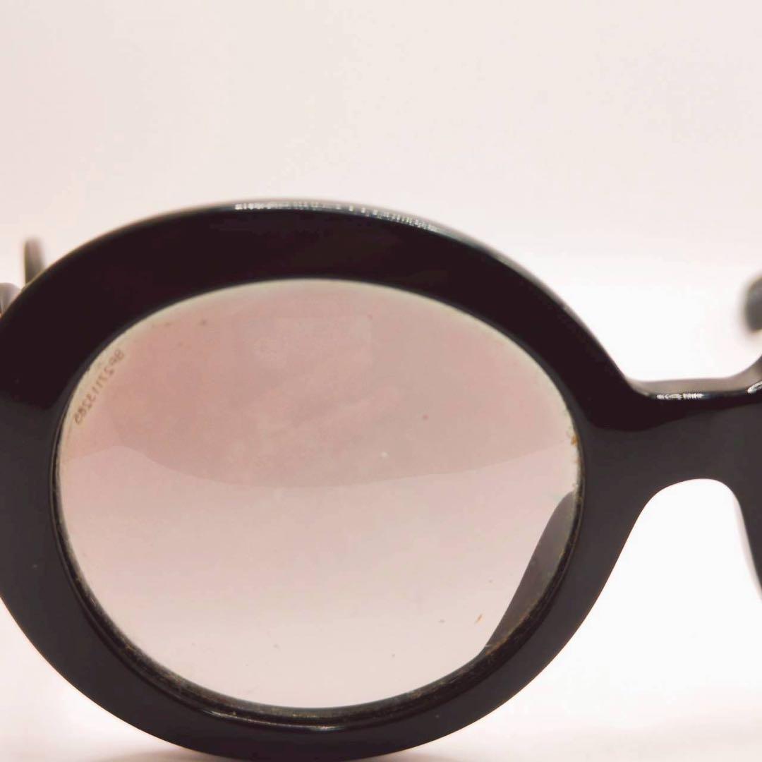 入手困難 PRADAプラダ サングラスミニマルバロック HYDE 着用モデル