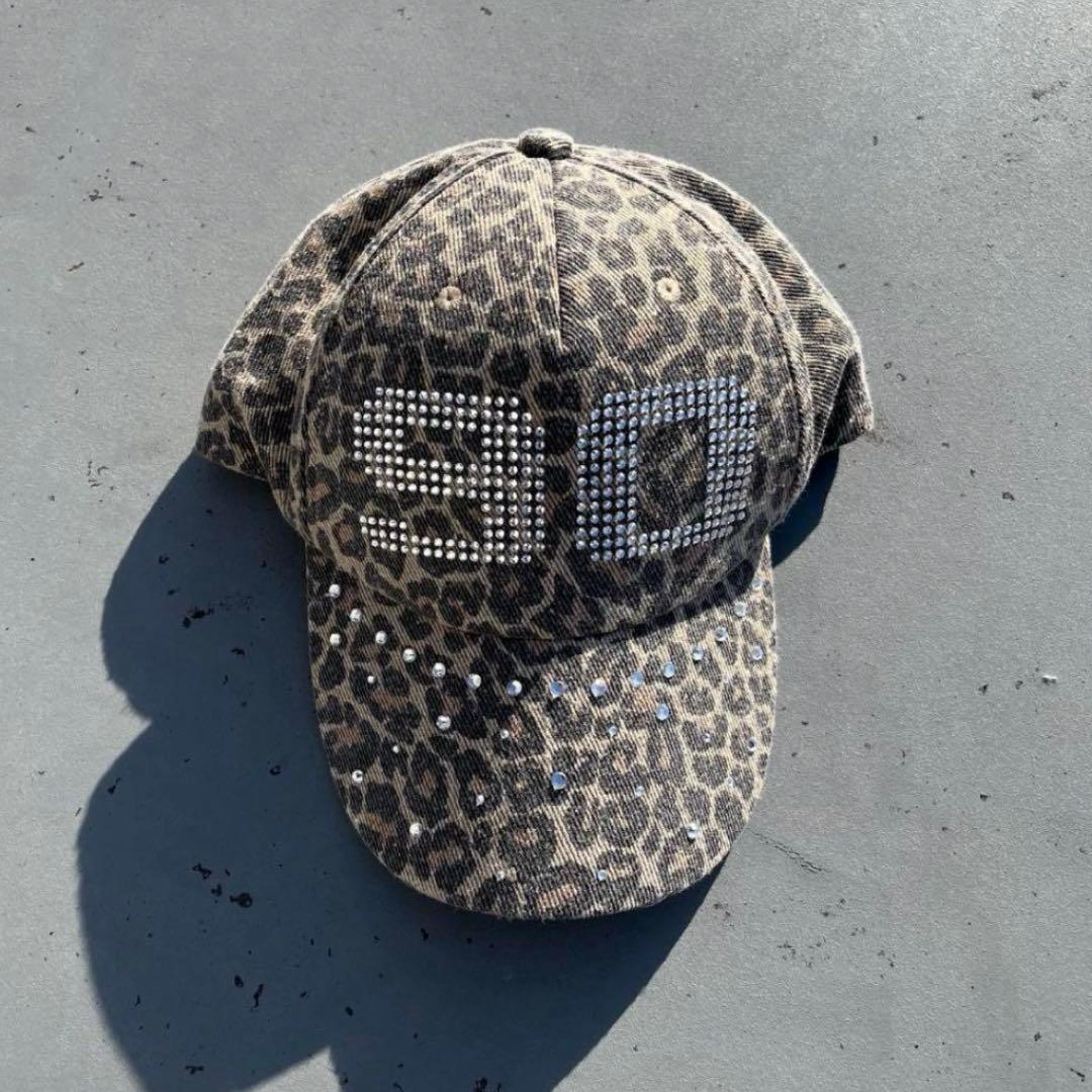 9090 girl Numbering Studs Cap ヒョウ柄 - メルカリ