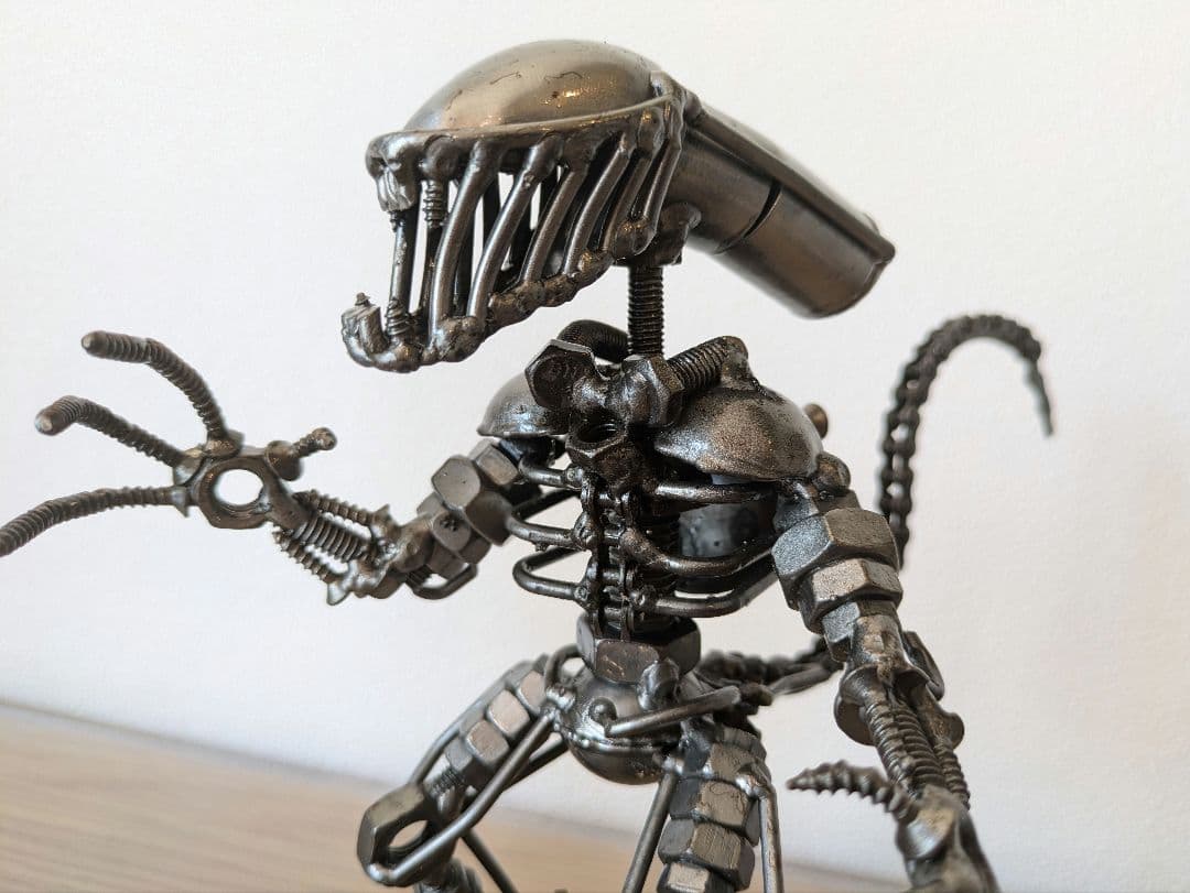 メタルアート/廃材アート エイリアン プレデター - メルカリ