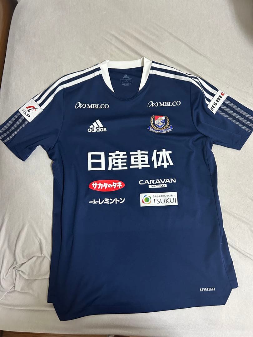 横浜F・マリノストレーニングウェア 2022トレーニングウェア／移動着／ホテル着 発売のお知らせ | ニュース