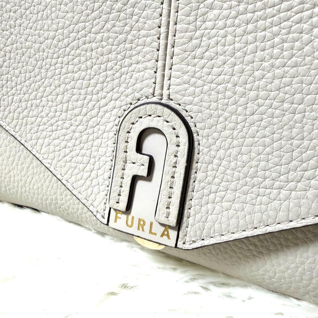 美品✨FURLA ダフネ ショルダーバッグ 2way 現行 アイボリー - メルカリ