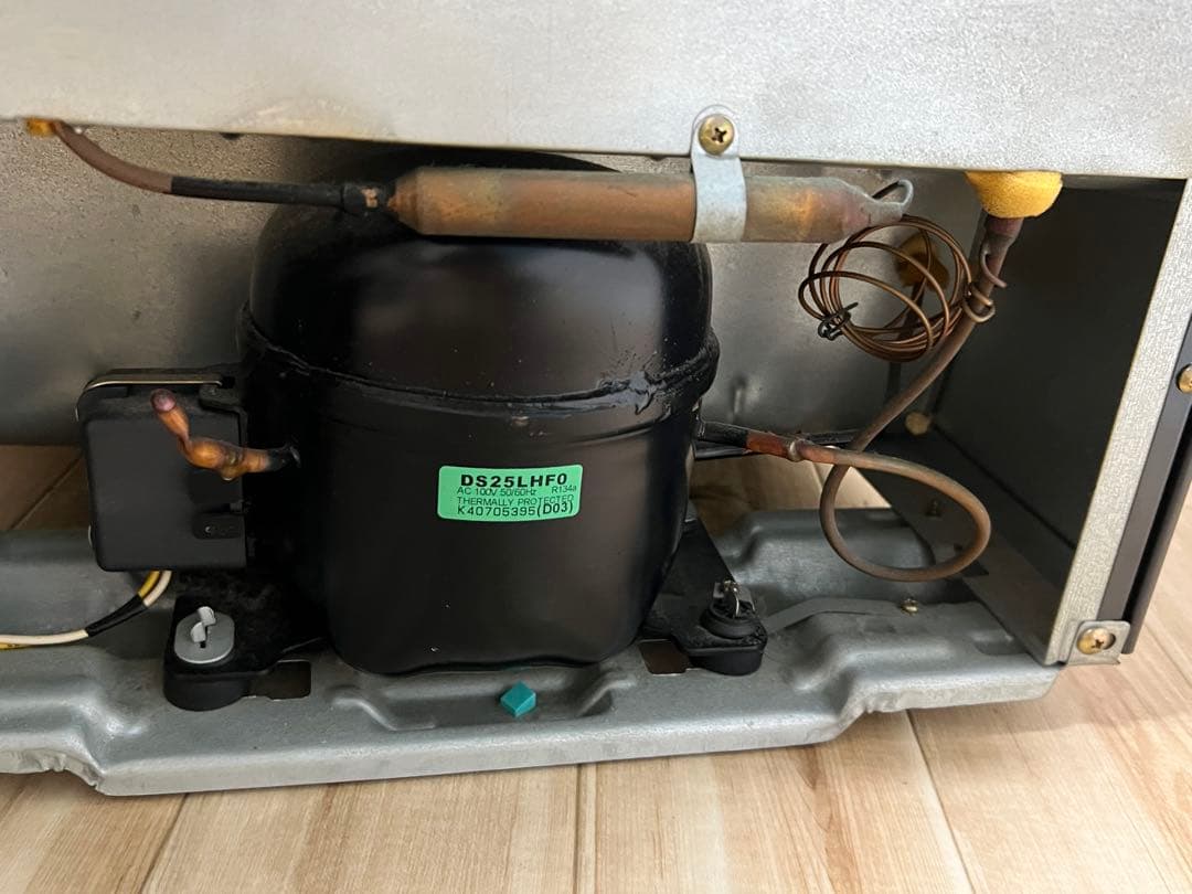 DAEWOO ブラック冷蔵庫 45×45×50 一人暮らし 45L