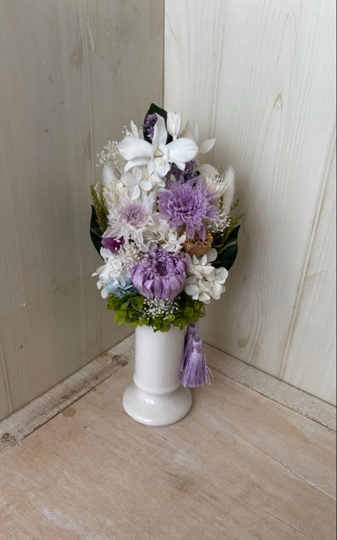 プリザーブドフラワー仏花アレンジ、 Lサイズ、花器タッセル付 お供え