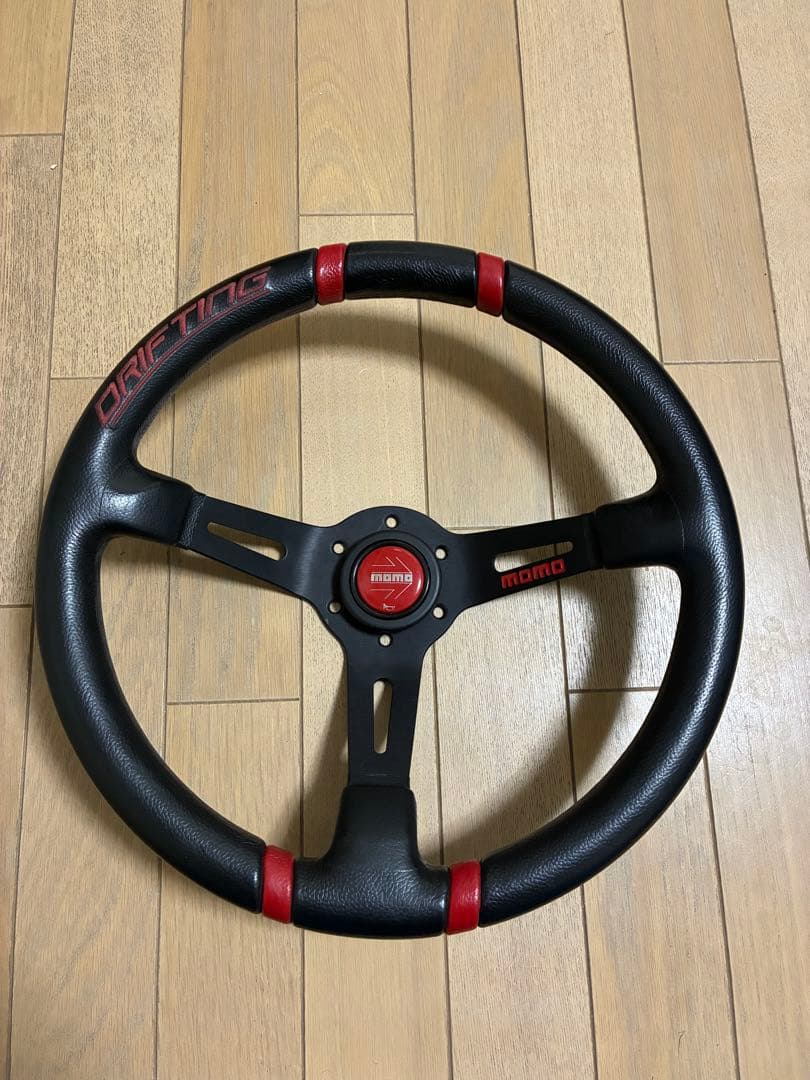 momo ドリフティング　ステアリング 350mm 正規品 正規品 MOMO ステアリング DRIFTING（ドリフティング） ホワイト