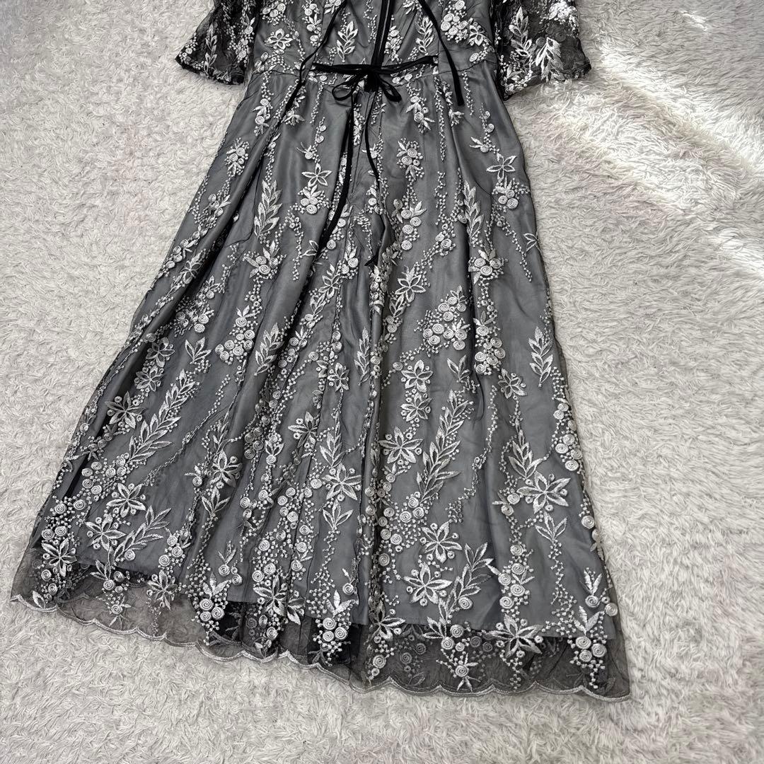 極美品 niana 刺繍レース バックリボン パーティードレス 二次会 L