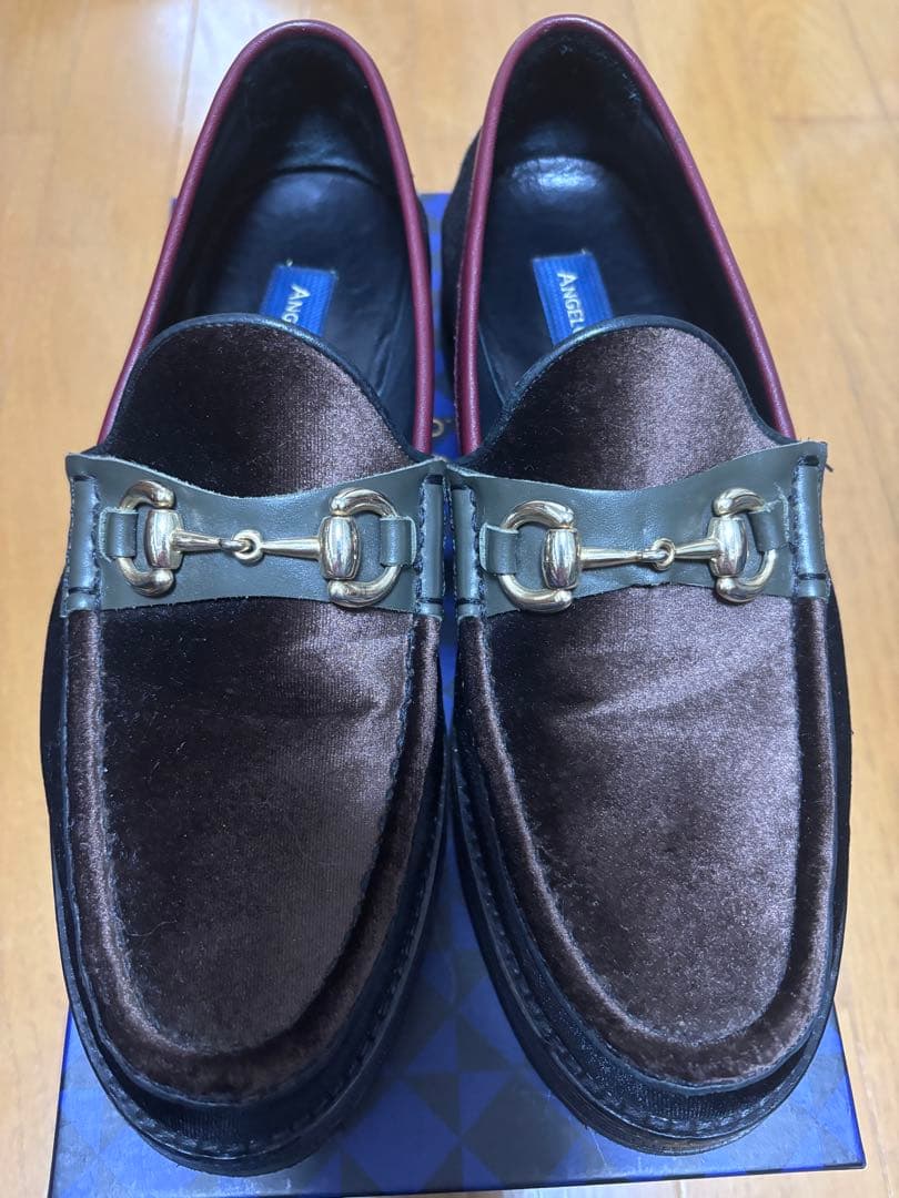 箱, 袋, タグ付属】ANGELO RUFFO ベルベット ローファー - メルカリ