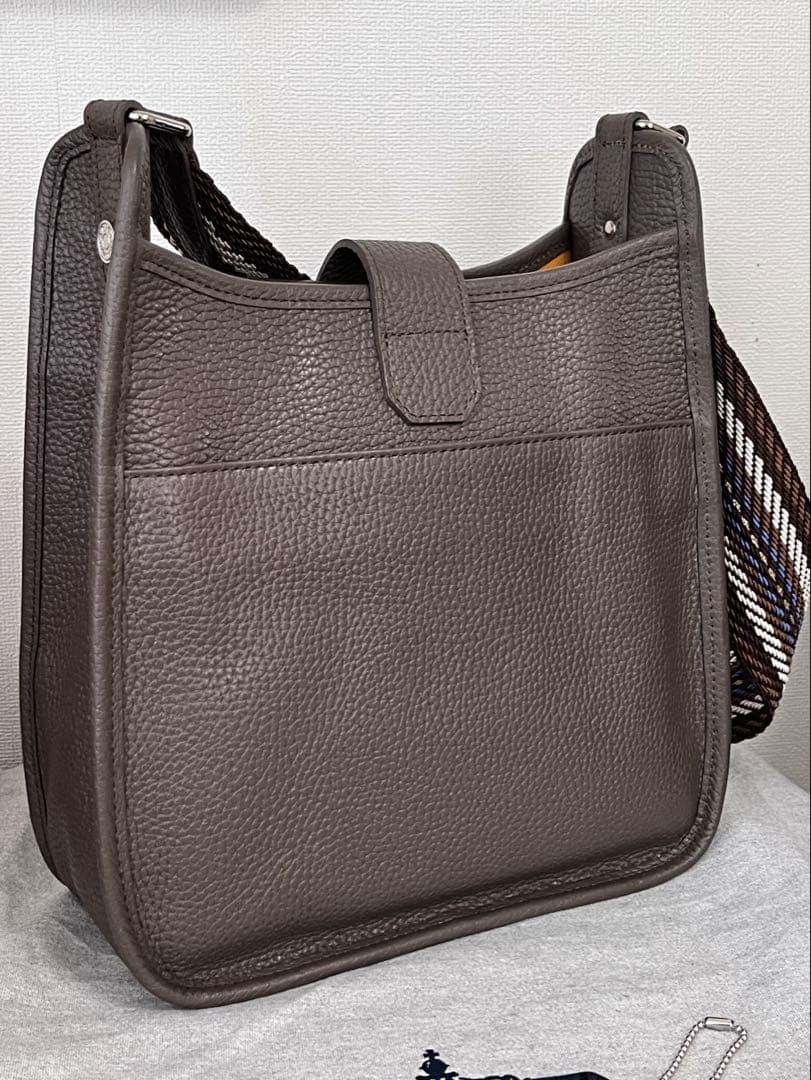 美品】ADMJ アールデコモチーフ クロスボディバッグ - メルカリ