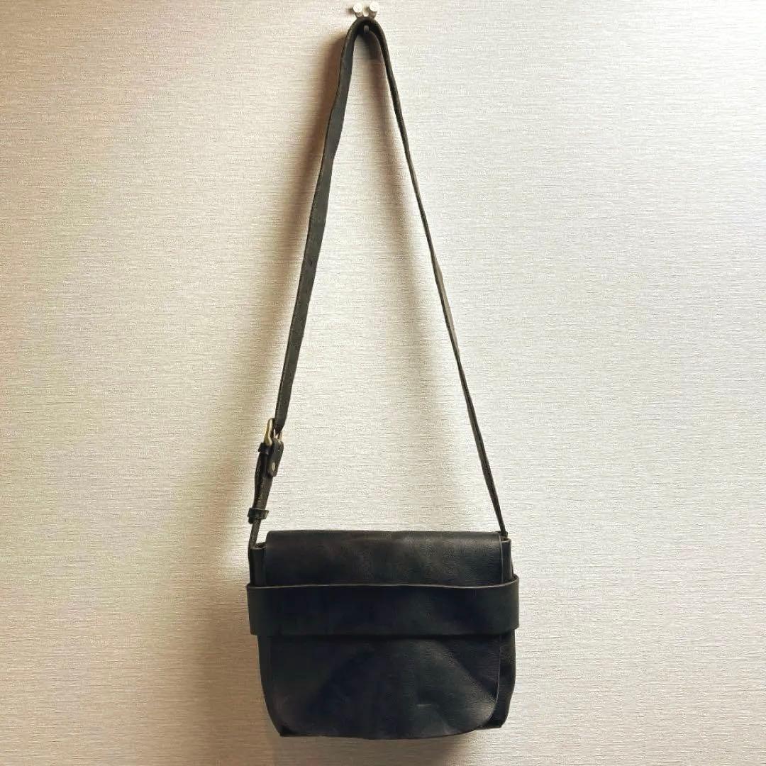 SLOW BEAMS別注 Flap Shoulder Bag 肉厚 本革 スロウ SLOW×BEAMS / 別注 Flap Shoulder Bag（ショルダーバッグ）｜SLOW